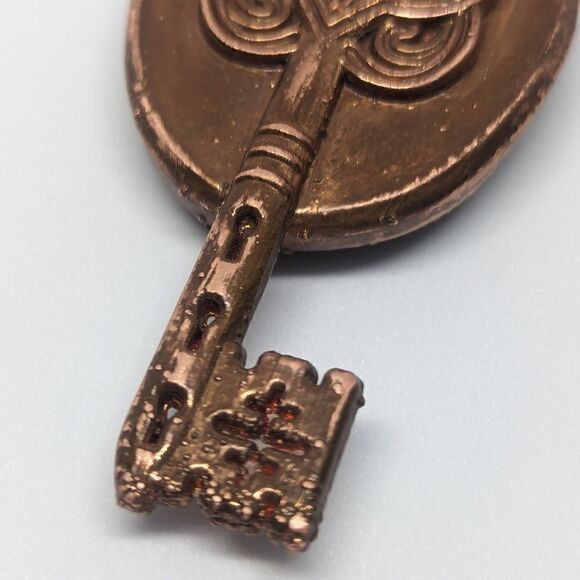 "Destined" Labradorite Key Copper Necklace - Picture 6 of 9